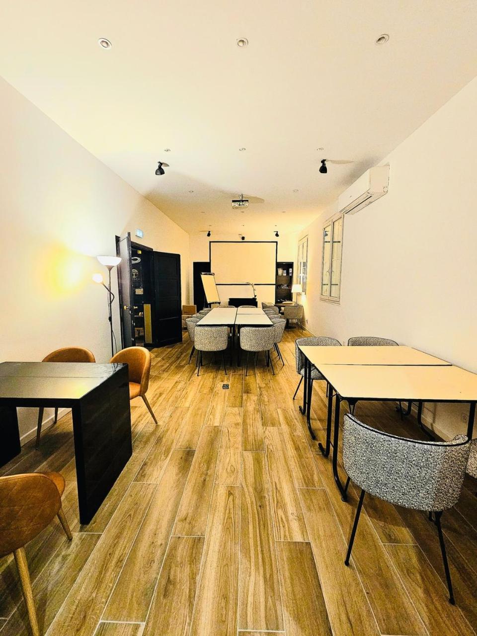 Adonis Sanary Grand Hotel Des Bains מראה חיצוני תמונה